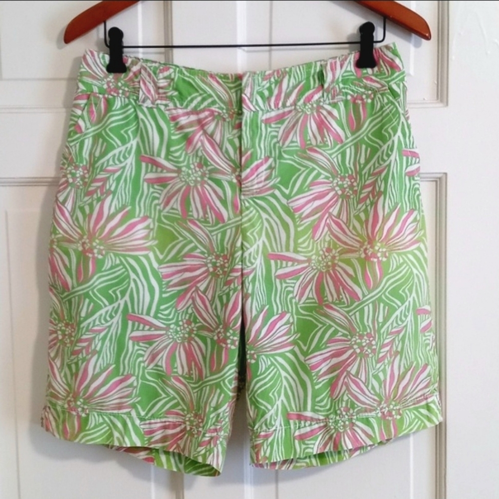 🌼HTF Lilly Pulitzer🌼 - "Daisy Darling" Resort Fit Bermuda Short
